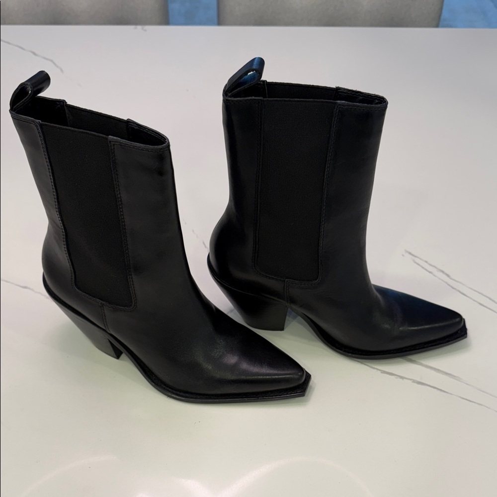 Zara Women's Black Leather Pointed Toe Ankle Boots